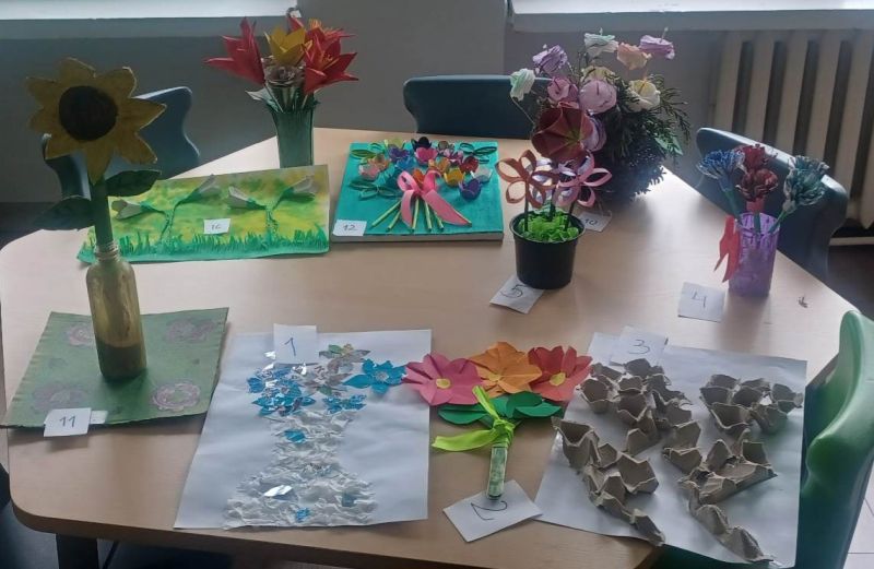 zdjęcie przedstawiające przebieg konkursu eko-kwiaty