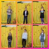 zdjęcie uczestników szkolnego konkursu recytatorskiego