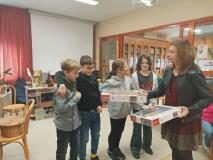 Uczniowie podczas turnieju baśniowego