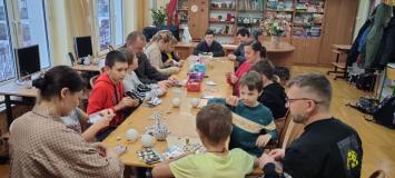 Uczniowie podczas zajęć