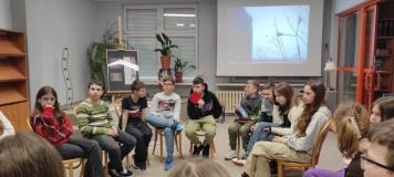 Uczniowie podczas zajęć