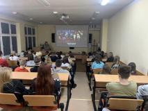 Uczniowie podczas spotkania