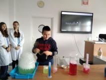 Uczniowie podczas zajęć