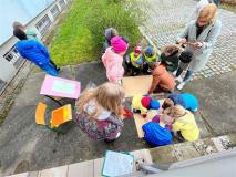 Uczestnicy eko-biegu podczas zajęć