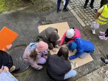 Uczestnicy eko-biegu podczas zajęć