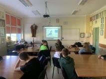 Uczniowie podczas zajęć