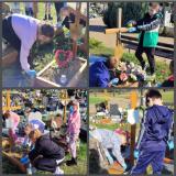 zdjęcie uczniów podczas akcji szkoła pamięta