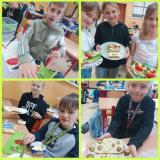 zdjęcie uczniów podczas akcji "Śniadanie daje moc"