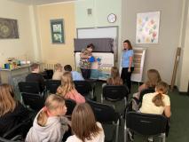 Uczniowie podczas realizacji projektu "Mam energię"