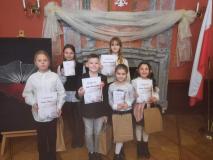 zdjęcie uczestników konkursu recytatorskiego