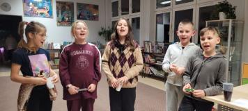 zdjęcie uczniów podczas "Nocy w szkole"