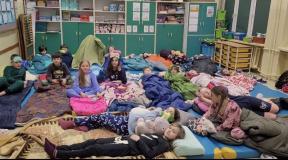 zdjęcie uczniów podczas "Nocy w szkole"