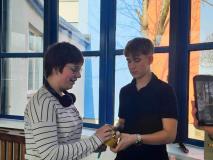 Wybory najmilszej dziewczyny w szkole.