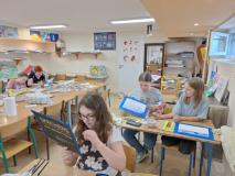 Uczestnicy warsztatów podczas zajęć.