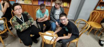 Uczniowie podczas debaty