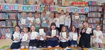 PASOWANIE NA CZYTELNIKÓW