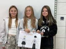 Uczniowie podczas realizacji projektu.